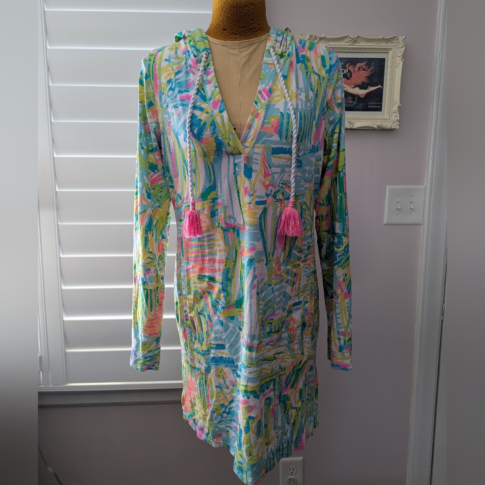 Lilly Pulitzer Rylie Swim Cover Up Hoodie with Pockets size Medium